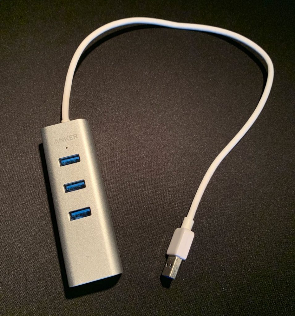 Hub USB 3.0 con porta Ethernet